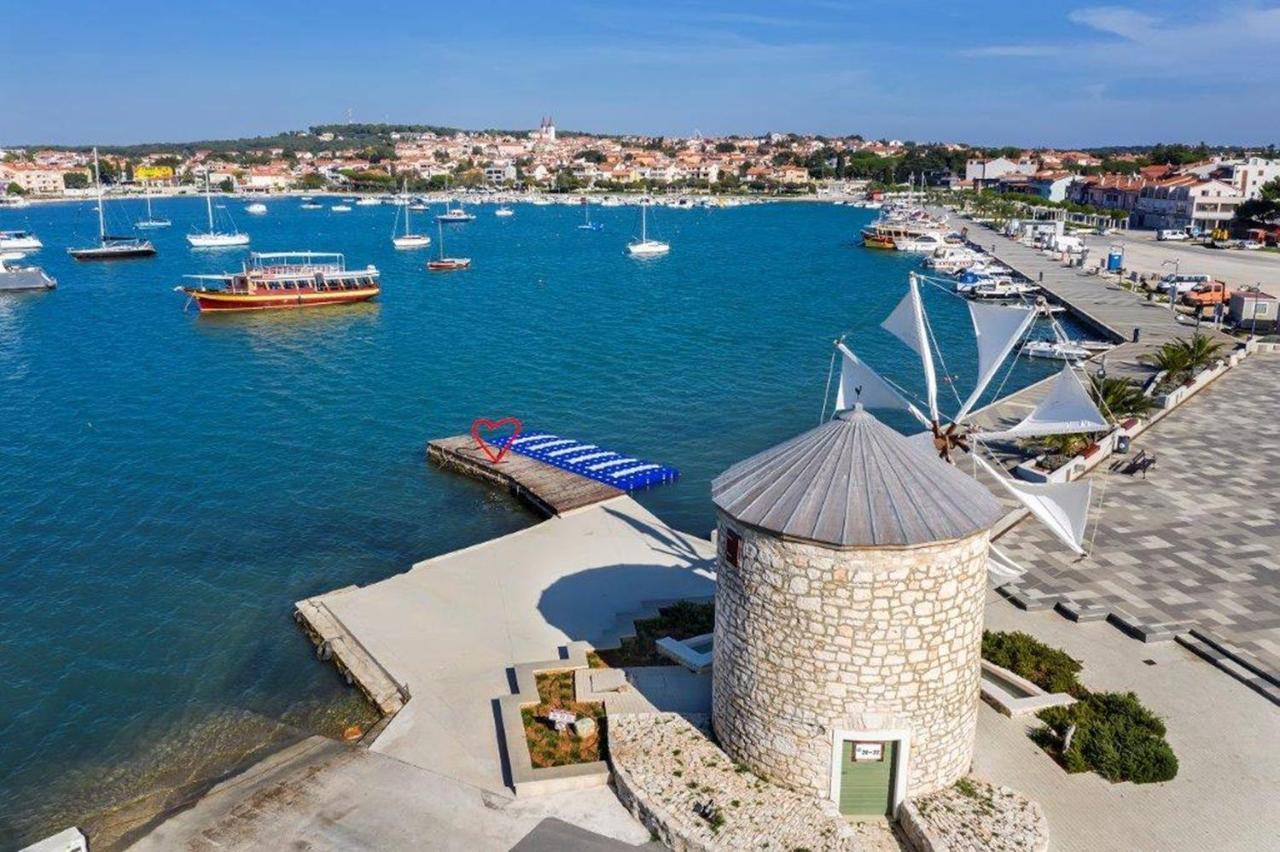 Apartment Dubravka Near The Sandy Beach Μεντουλίν Εξωτερικό φωτογραφία